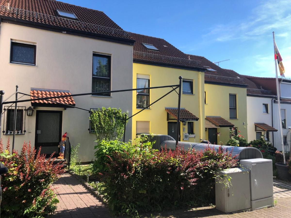Apartamento Dachgeschoss In Einem Reihenhaus Heidelberg Exterior foto